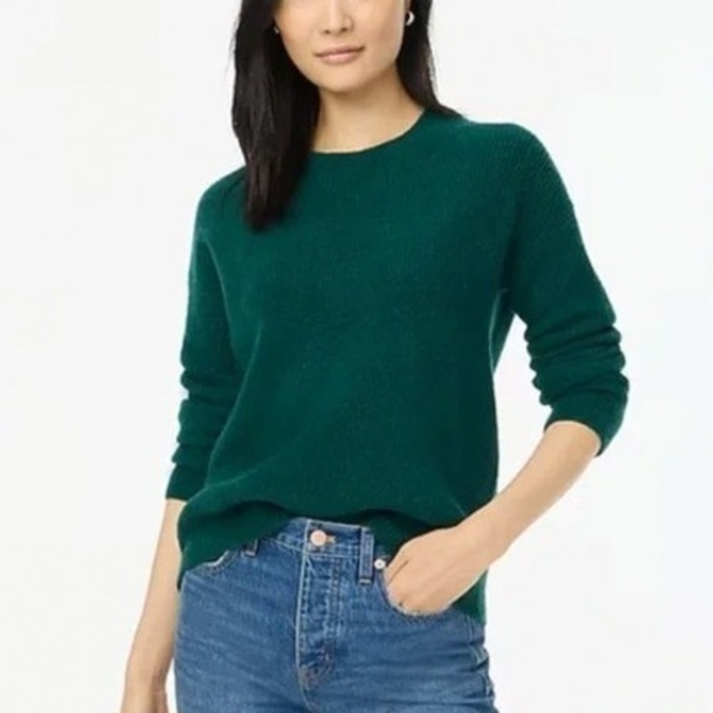 J.Crew Extra-Soft Sweater Medium Green Crewneck Cozy Classic‎